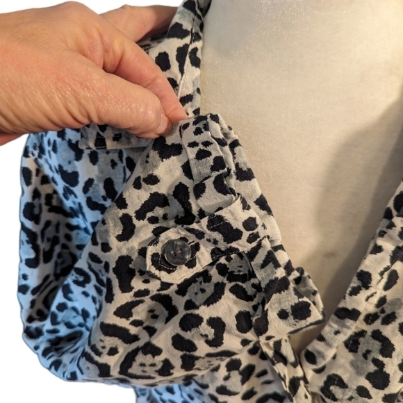 Designer plus size 100% linen leopard print button front flowy tunic top sz 1x - Picture 6 of 12
